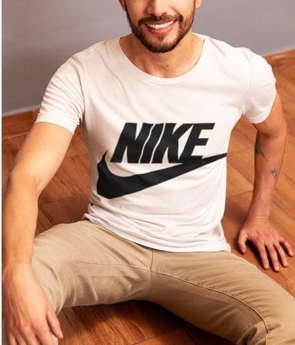 NIKE white T-Shirt